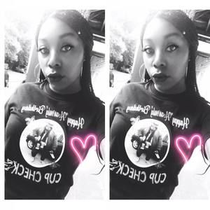 Meet your Posher, Jasmine